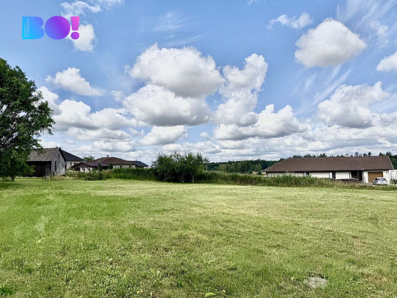 Prodej stavebního pozemku 881 m² – fotografie 4