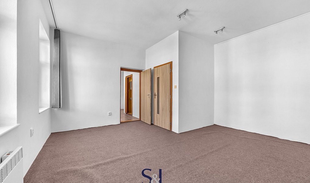 Prodej nájemního domu, činžáku 1 036 m², Česká Lípa – náhled fotky 22