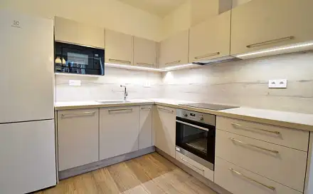 Pronájem bytu 2+kk 58 m²