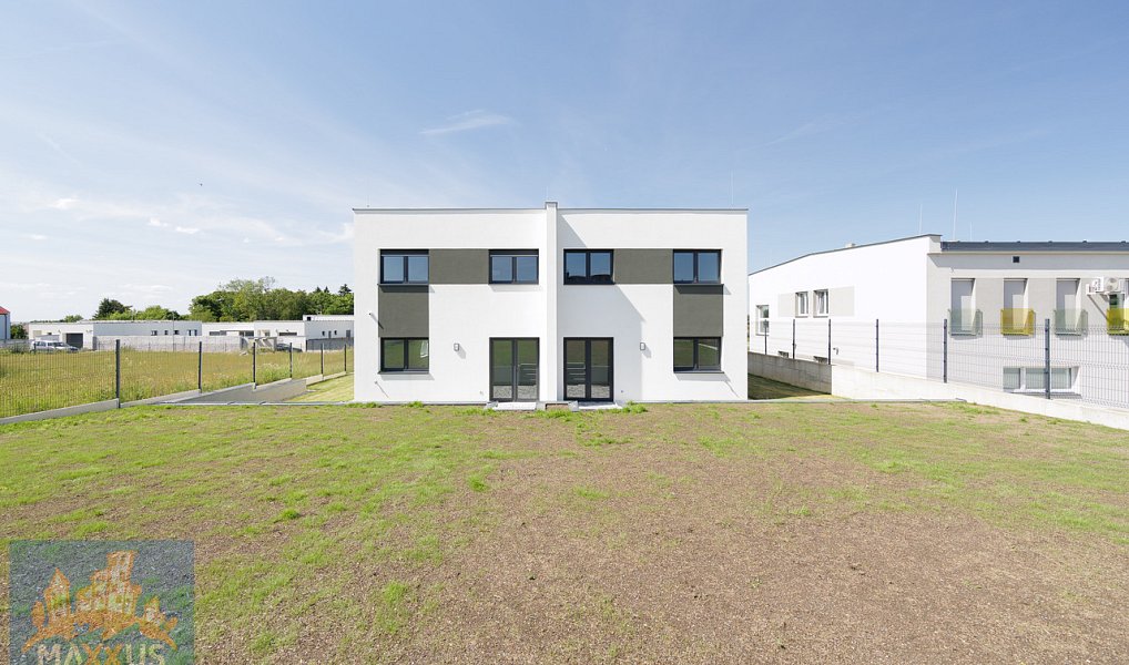 Prodej domu 280 m² s pozemkem 857 m², Herink – náhled fotky 5