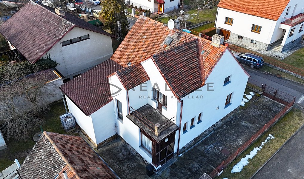 Prodej domu 133 m² s pozemkem 786 m², Kamenný Újezd – náhled fotky 2