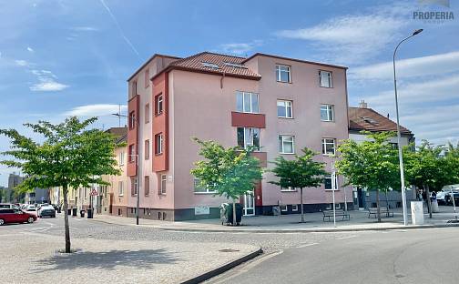 Prodej bytu 1+1 37 m², Charbulova, Brno - Černovice