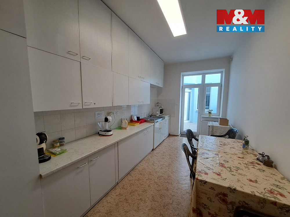 Pronájem kanceláře 19 m² – fotografie 4