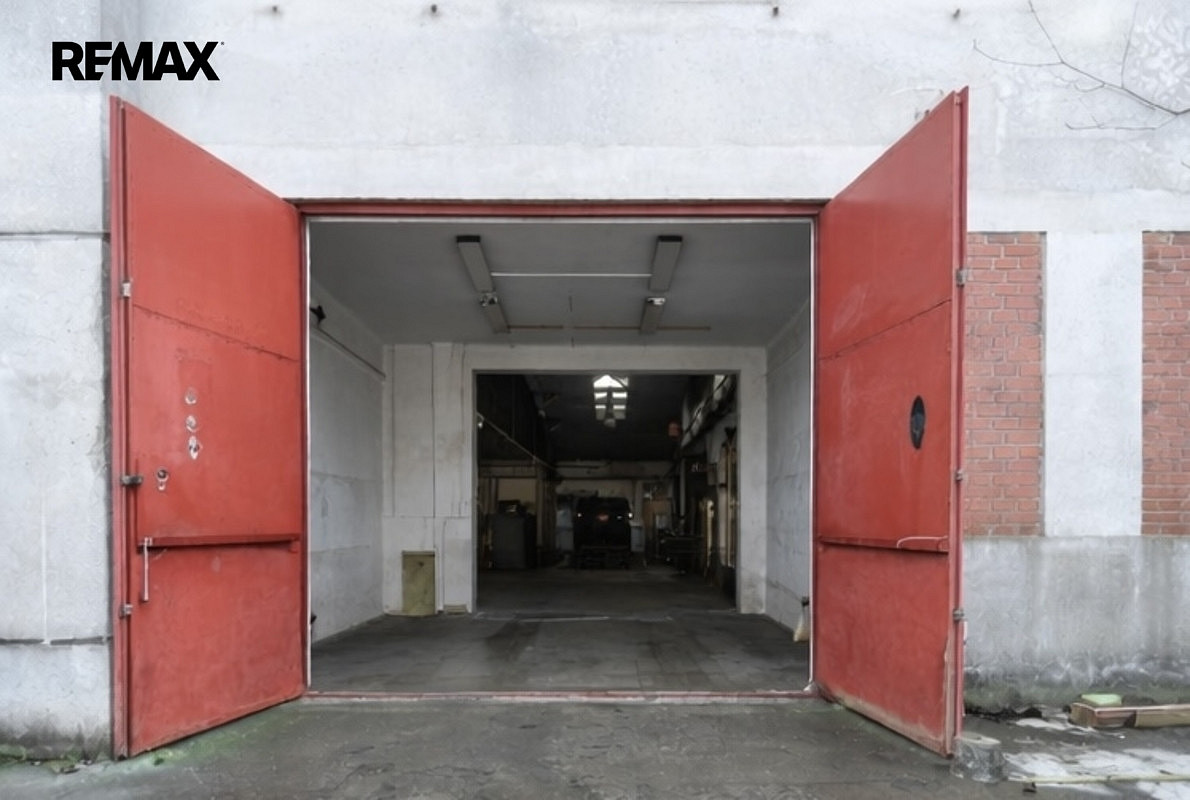 Pronájem obchodních prostor 500 m² — photo 3