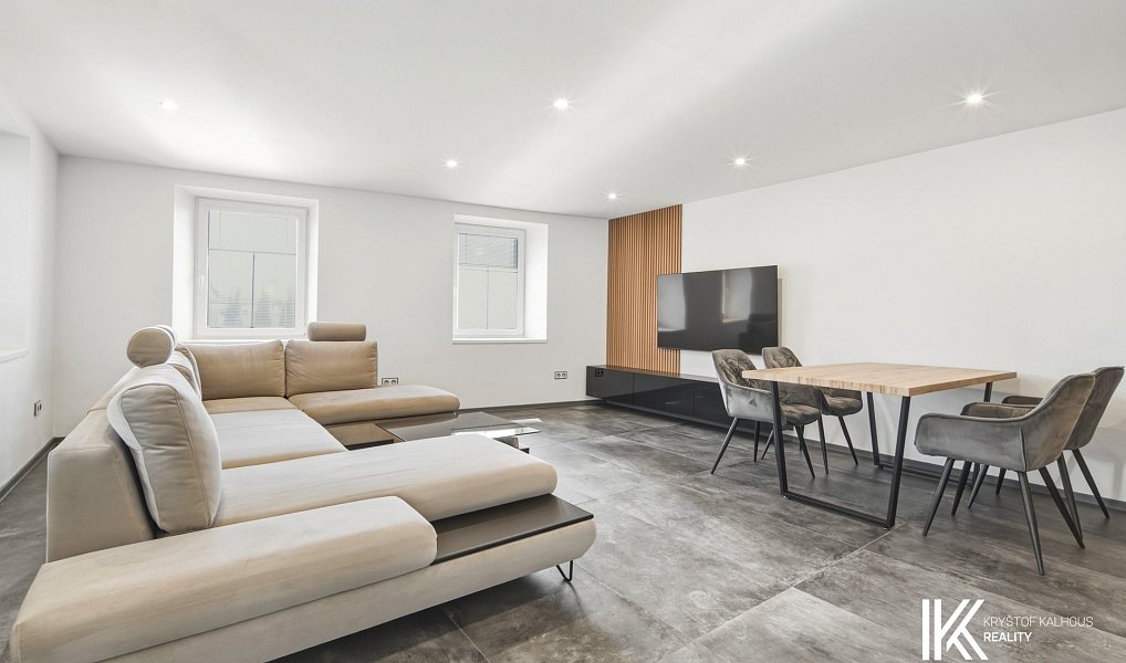 Prodej domu 205 m² s pozemkem 368 m², Třebnouševes – náhled fotky 3