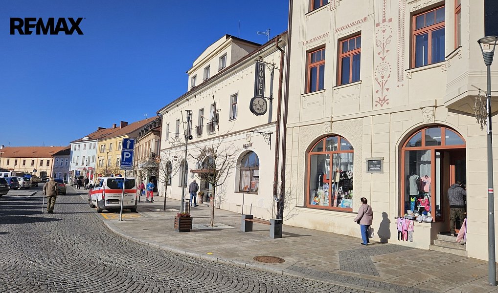 Prodej ubytovacího objektu 815 m², Horažďovice – náhled fotky 2