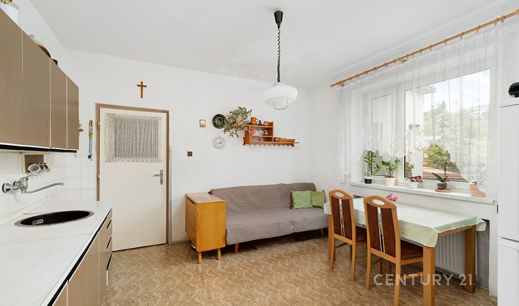 Prodej domu 215 m² s pozemkem 946 m², Rozdrojovice – náhled fotky 5