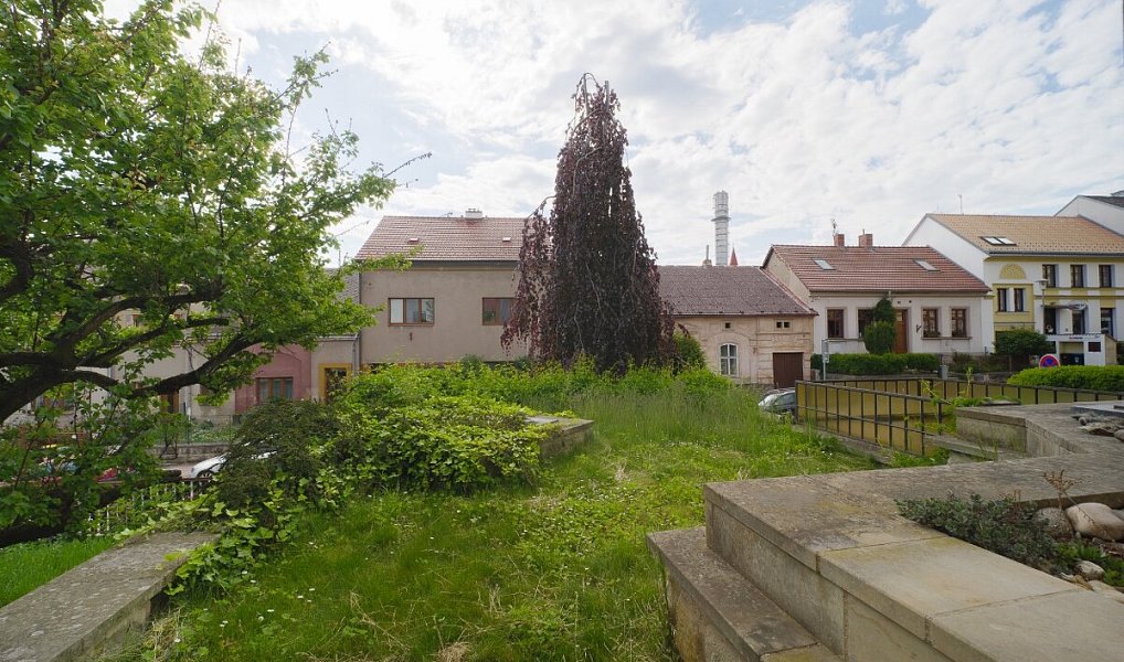 Prodej domu 238 m² s pozemkem 180 m², Jičín – náhled fotky 2