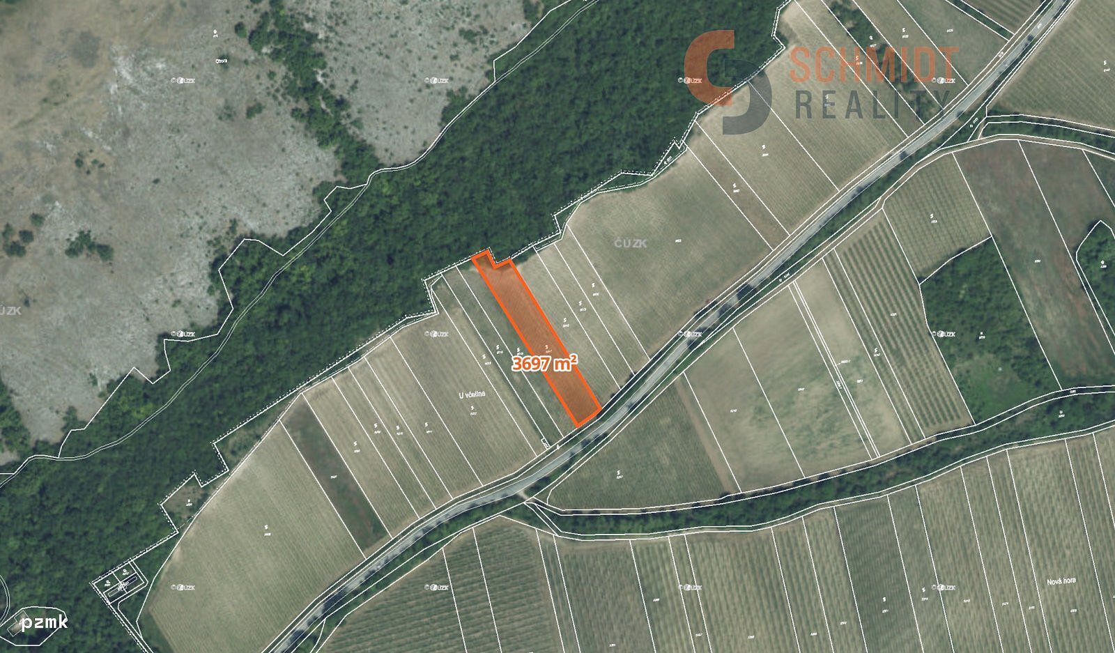 Prodej pozemku 3 697 m²
