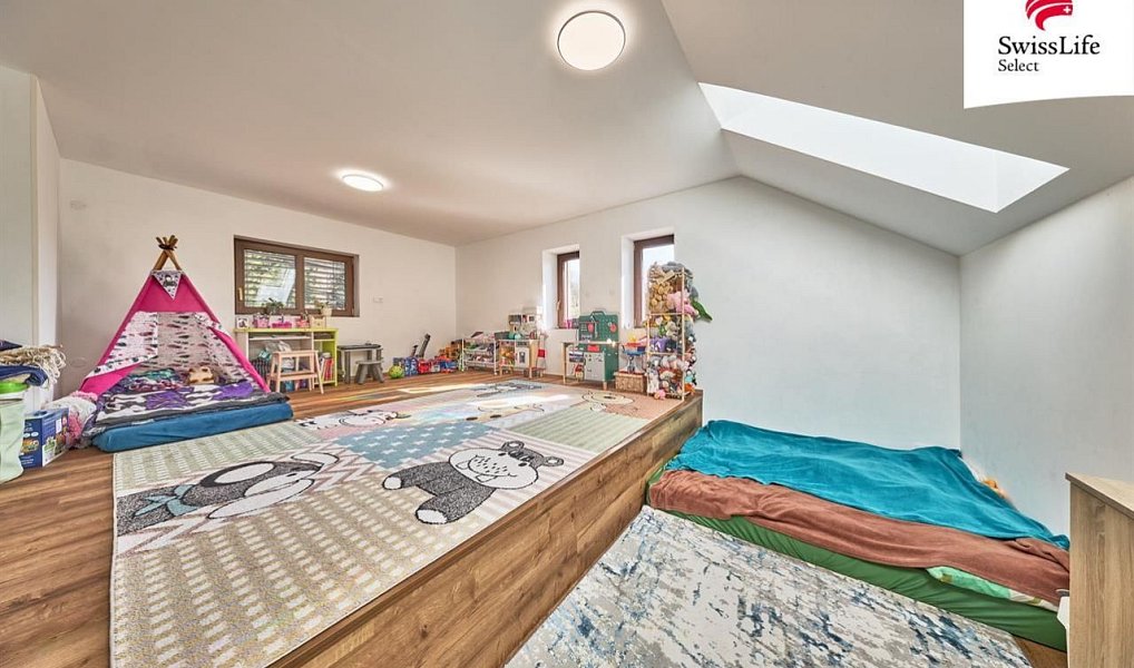 Prodej domu 188 m² s pozemkem 2 850 m², Zlatá Olešnice – náhled fotky 8