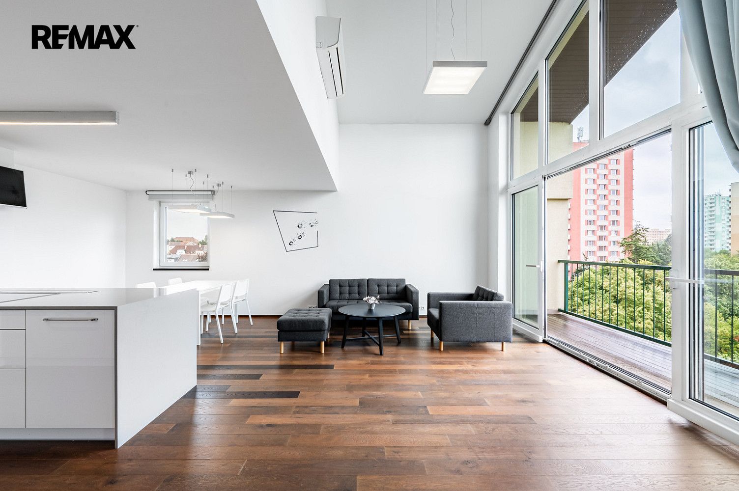 Prodej bytu atypického 182 m² - Widok 3
