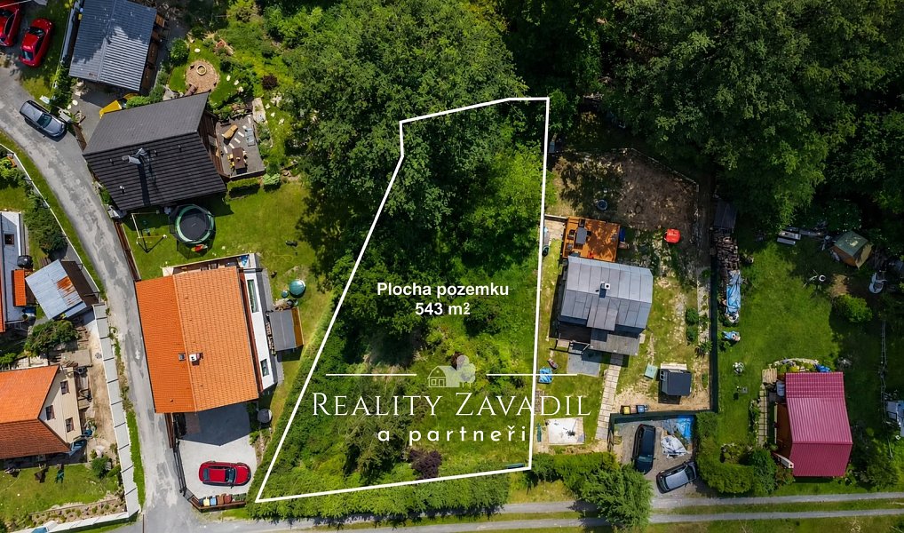 Prodej stavebního pozemku 543 m², Babice – náhled fotky 3