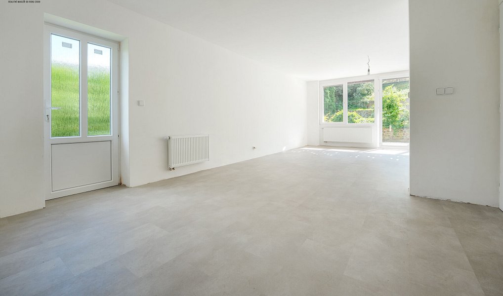 Prodej domu 170 m² s pozemkem 450 m², Únětice – náhled fotky 13