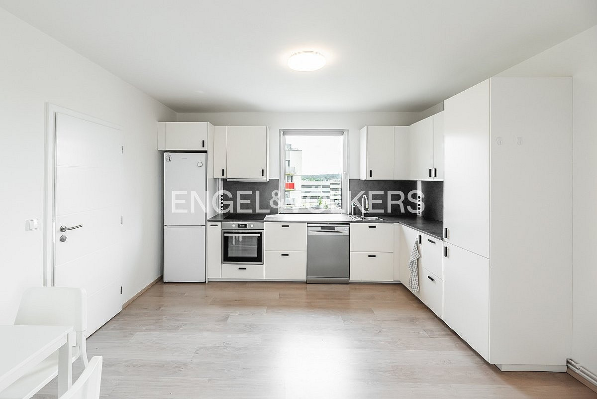 Pronájem bytu 1+kk 31 m² — photo 2