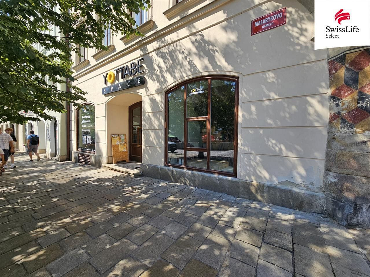 Pronájem komerčního objektu (jiného typu) 151 m² – fotografie 2