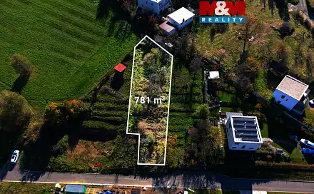 Prodej stavebního pozemku 781 m², Zlín - Příluky