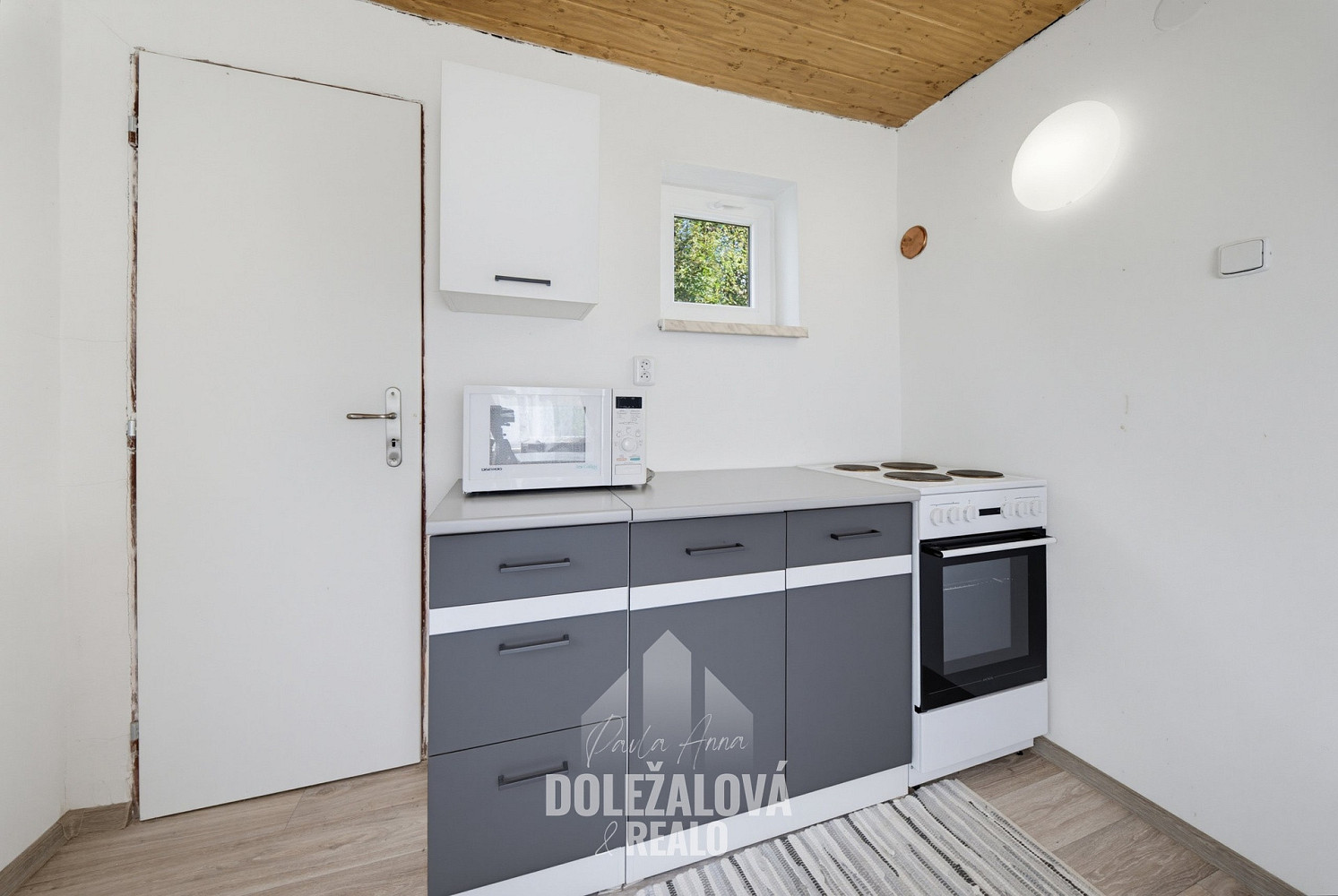 Prodej chaty/chalupy 32 m² s pozemkem 497 m² – fotografie 2