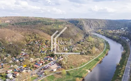 Prodej pozemku 5 450 m², Praha 5 - Zbraslav
