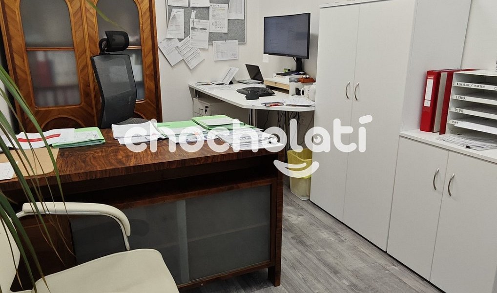 Prodej kanceláře 157 m², Pardubice – náhled fotky 14