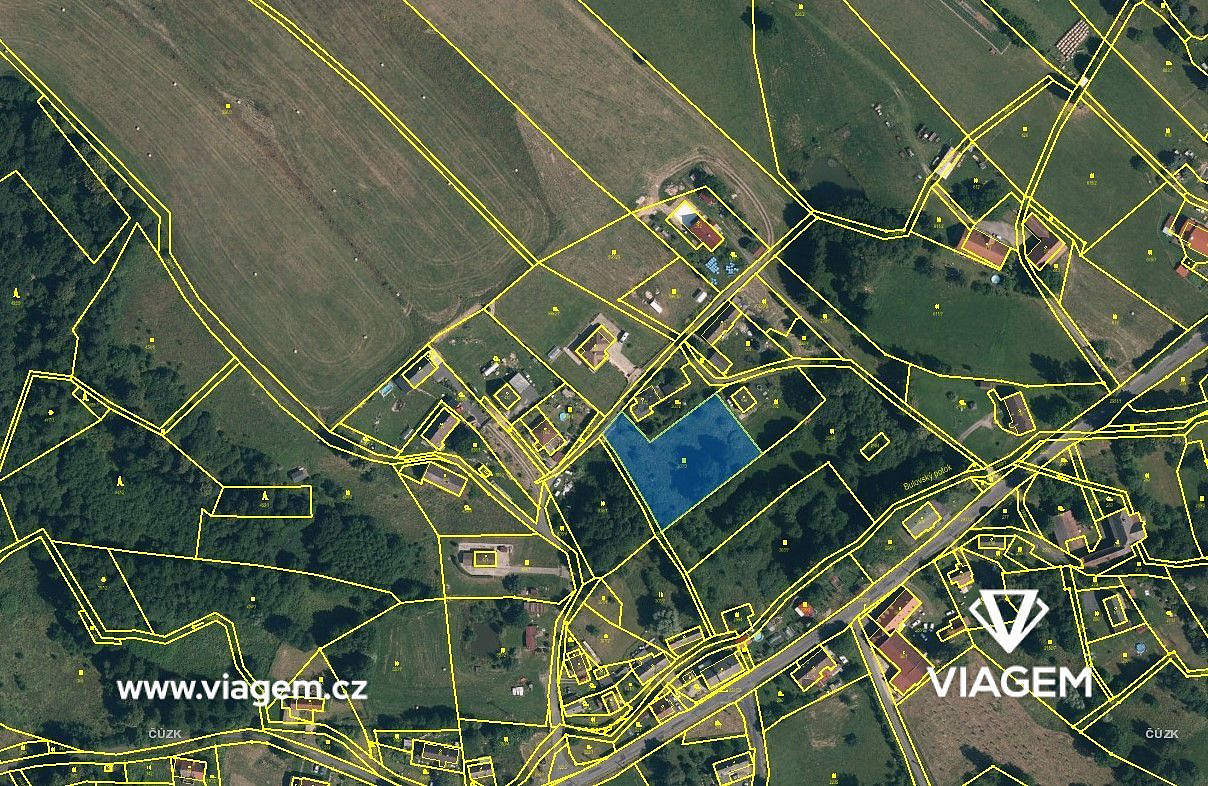 Prodej stavebního pozemku 2 640 m²
