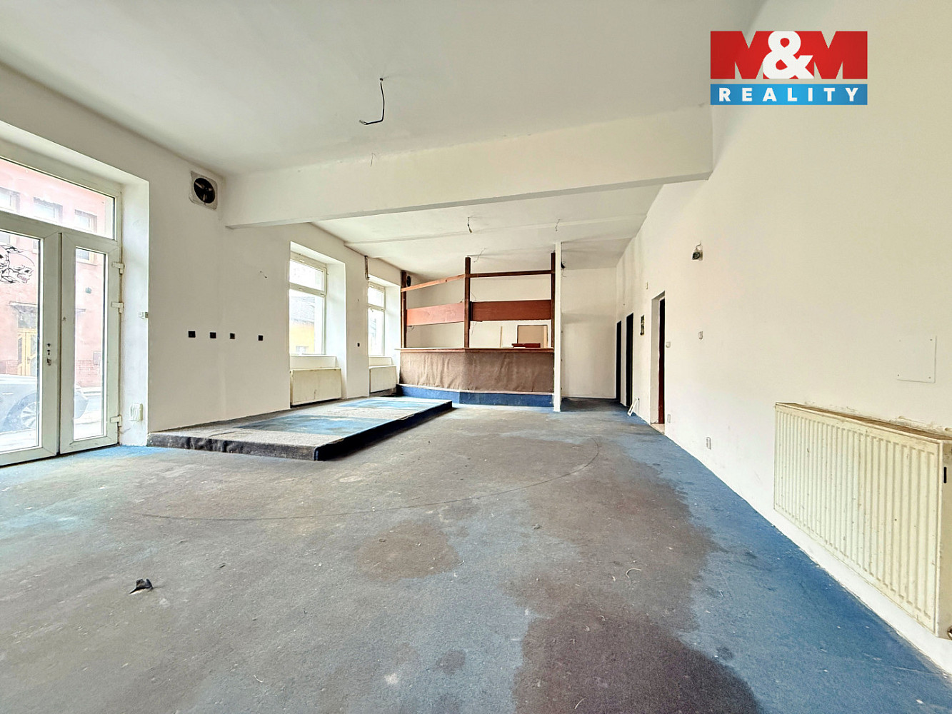 Pronájem obchodních prostor 95 m² – fotografie 2