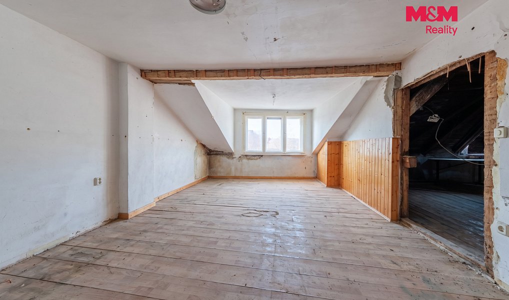 Prodej domu 206 m² s pozemkem 175 m², Kynšperk nad Ohří – náhled fotky 11