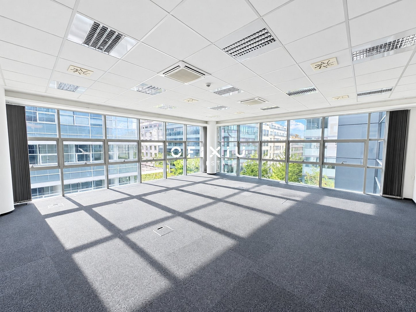 Pronájem kanceláře 168 m²