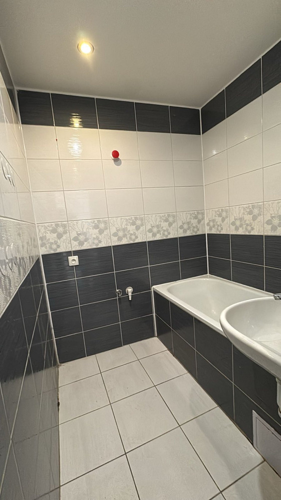 Pronájem bytu 3+1 73 m² – fotografie 3