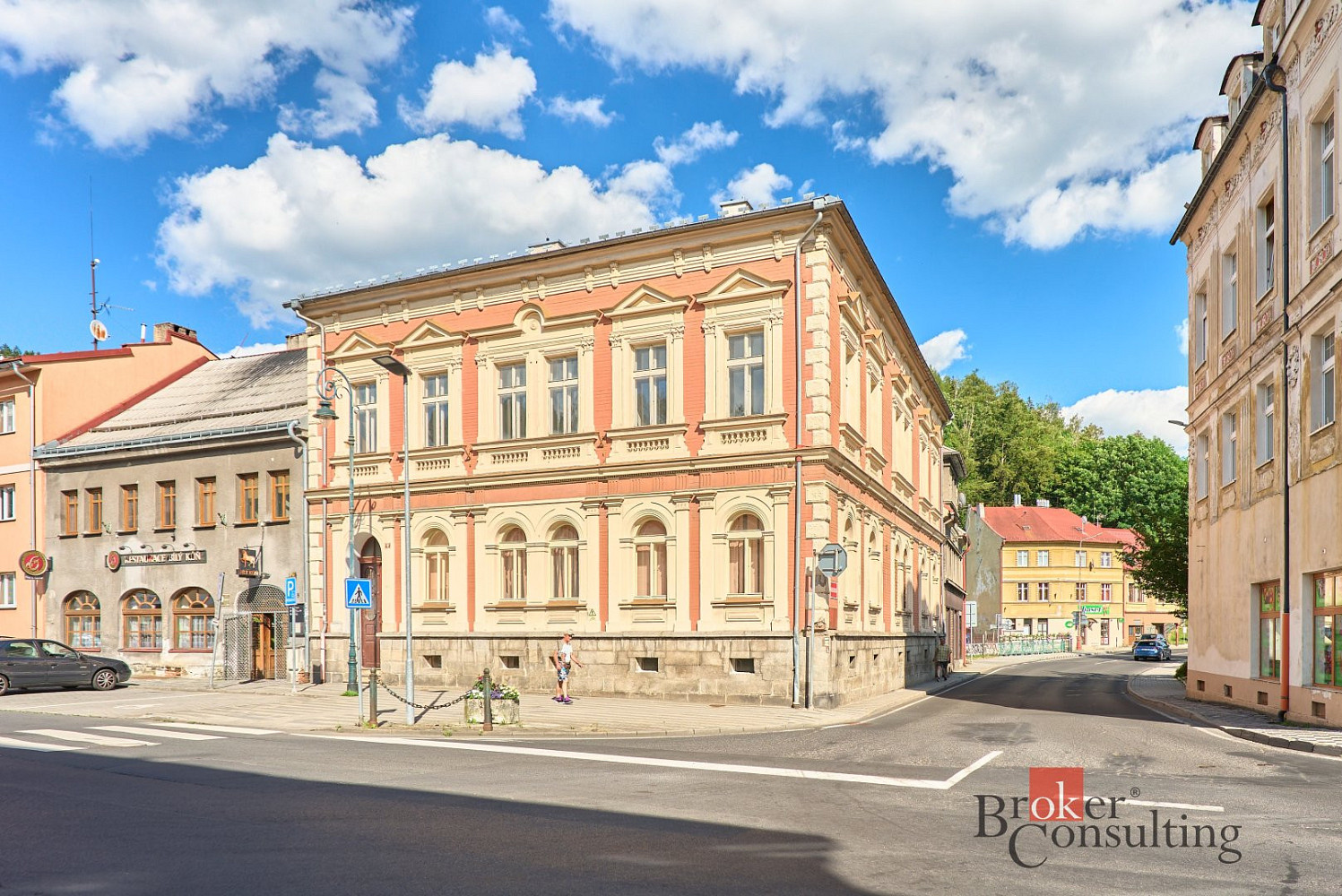 Prodej kanceláře 750 m²