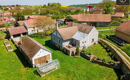 Prodej domu 167 m² s pozemkem 5 209 m², Červené Pečky - Bořetice, okres Kolín