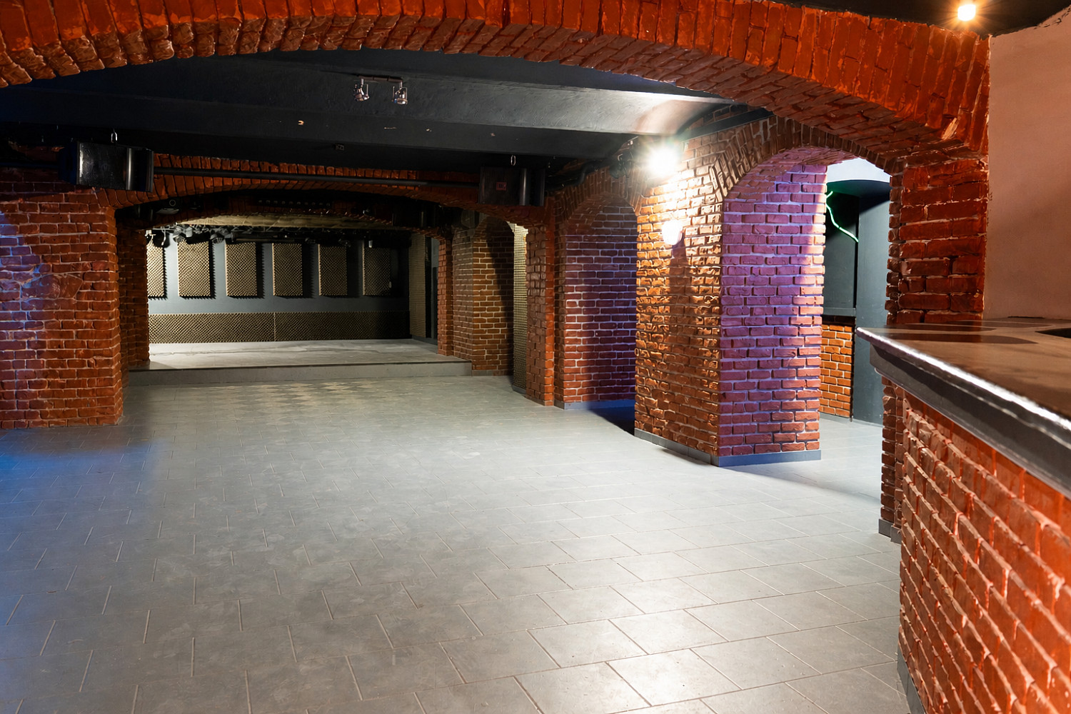 Pronájem obchodních prostor 284 m² — photo 4