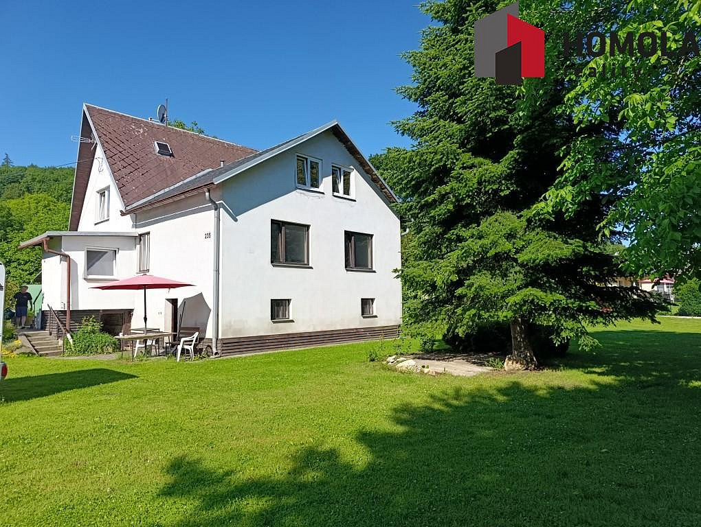 Prodej domu 170 m² s pozemkem 2 841 m² — photo 2