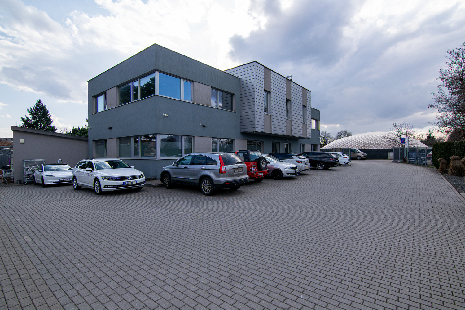 Pronájem kanceláře 112 m²