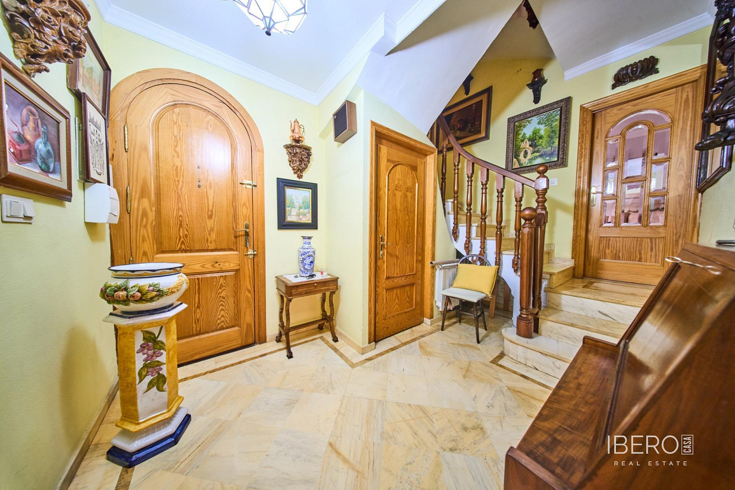 Prodej domu 160 m² s pozemkem 245 m²