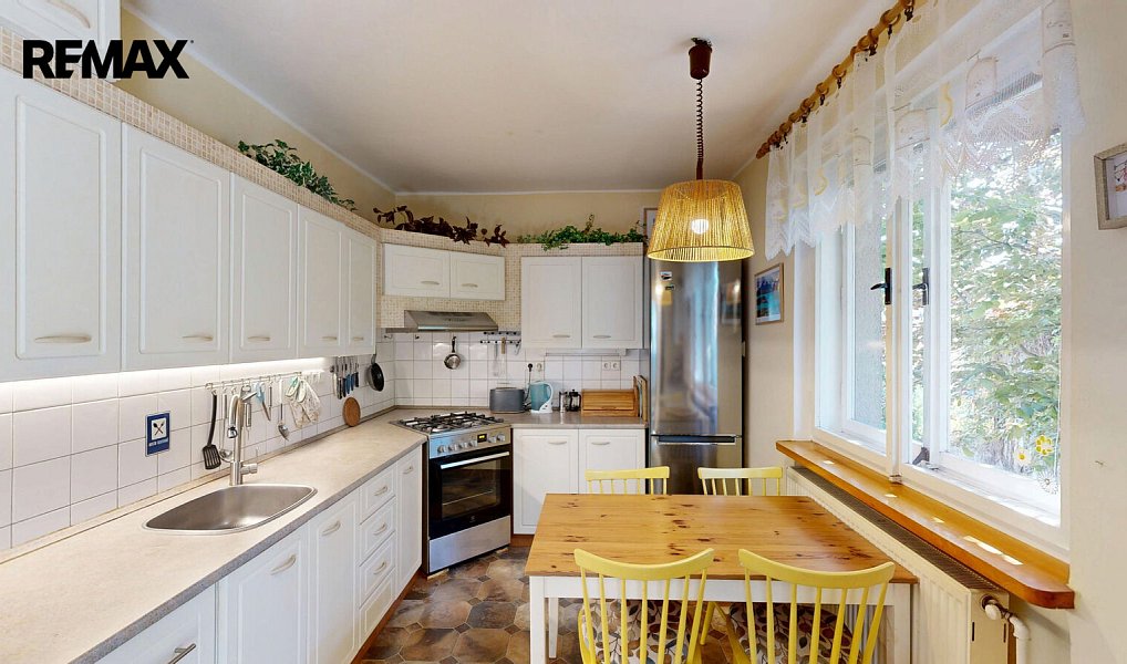 Prodej domu 281 m² s pozemkem 659 m², Telč – náhled fotky 6