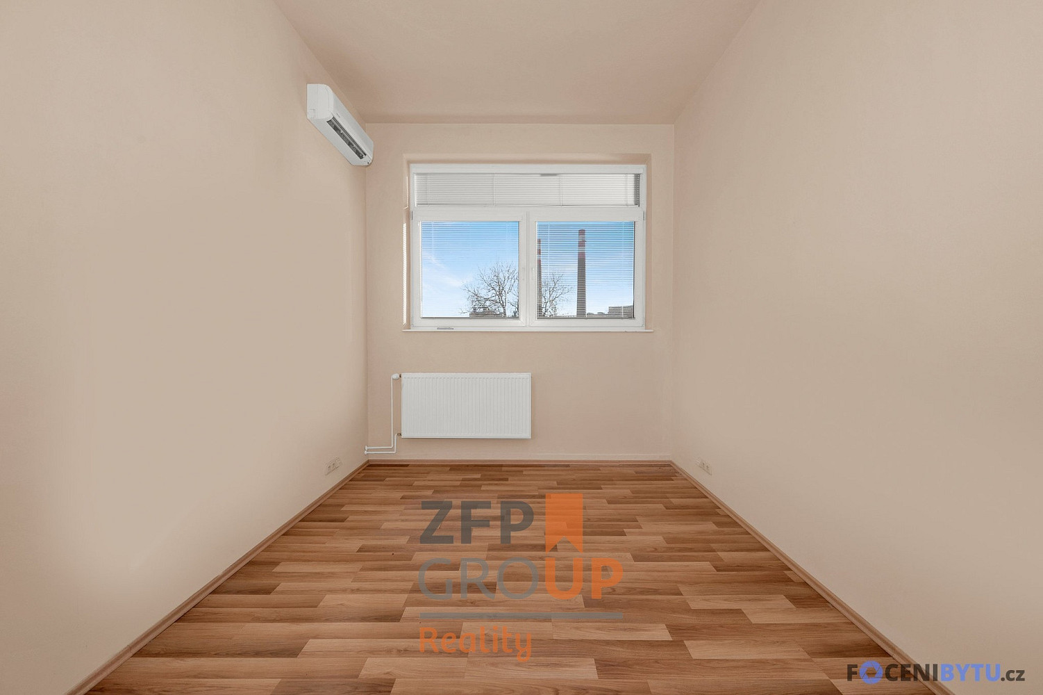Pronájem obchodních prostor 702 m² – pohled 6