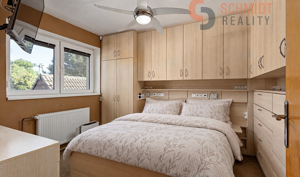Prodej domu 259 m² s pozemkem 669 m², Hlohovec – náhled fotky 3