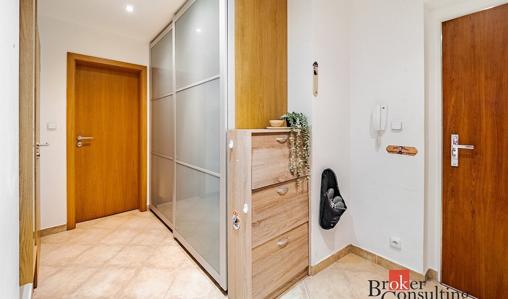Pronájem bytu 3+kk 85 m², Praha – náhled fotky 7