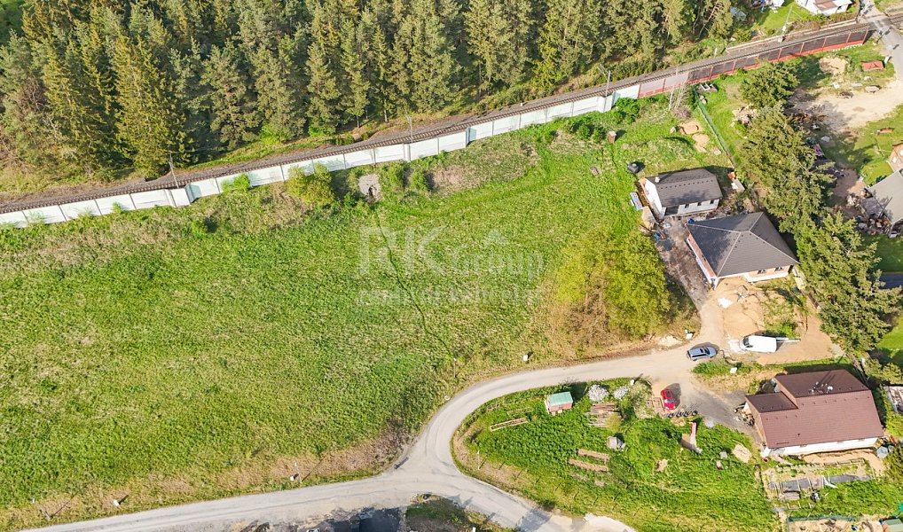 Prodej stavebního pozemku 1 375 m², Valy – náhled fotky 10