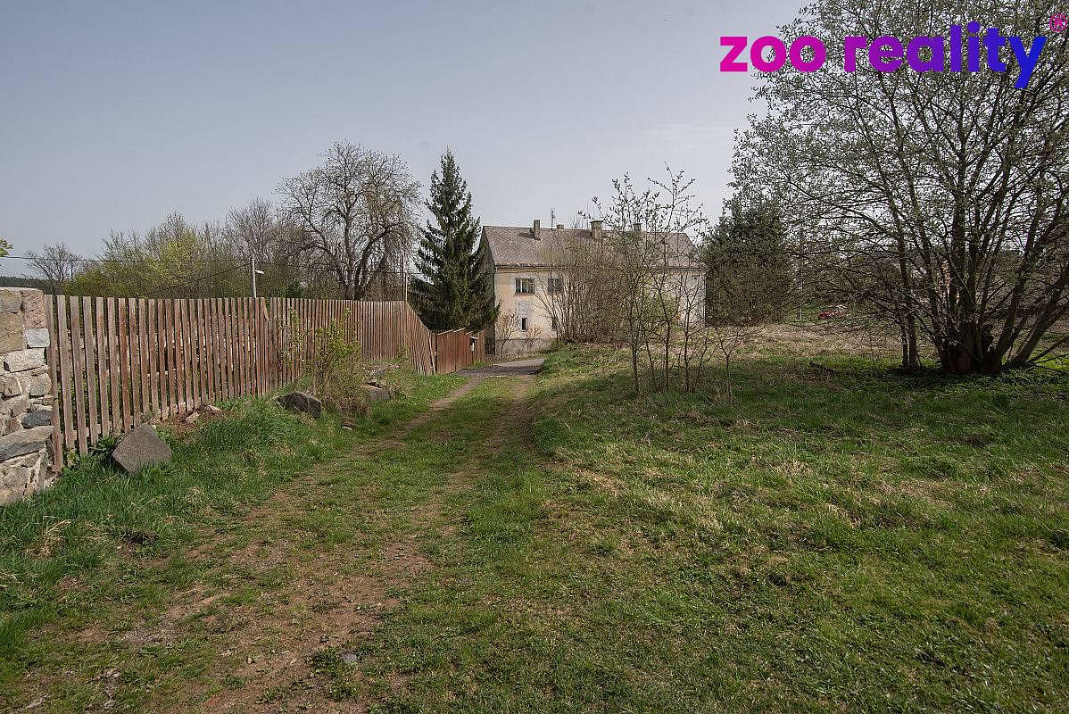 Prodej stavebního pozemku 1 161 m² – další