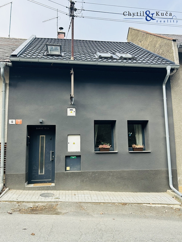 Prodej domu 109 m² s pozemkem 235 m²