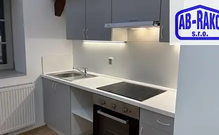 Prodej bytu 2+kk 26 m², Úzká, Nová Bystřice, okres Jindřichův Hradec