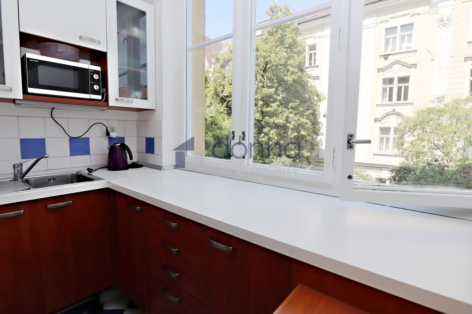 Pronájem bytu 2+kk 54 m² — photo 3