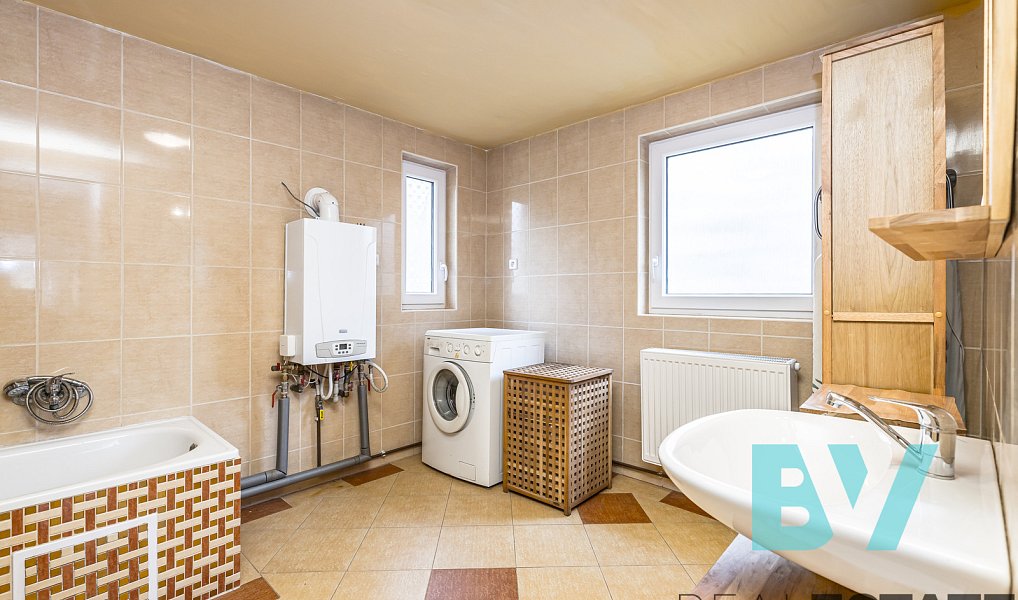 Prodej chaty/chalupy 104 m² s pozemkem 1 893 m², Mirovice – náhled fotky 9