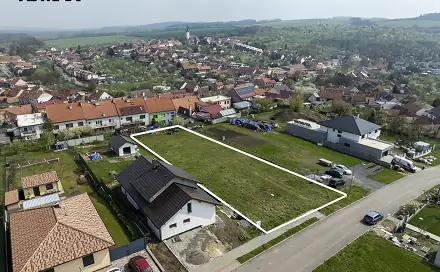 Prodej stavebního pozemku 1 530 m², Ostrožská Lhota, okres Uherské Hradiště