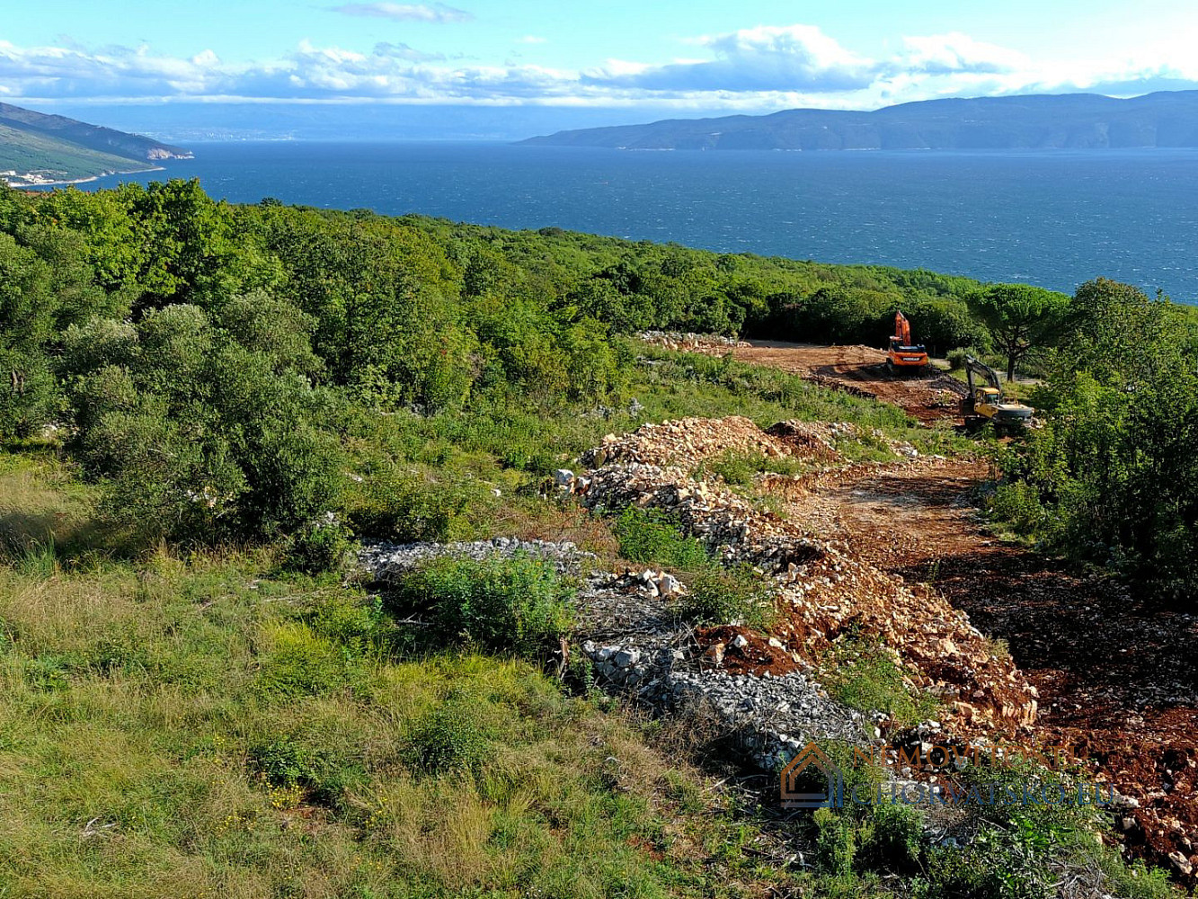 Prodej stavebního pozemku 1 021 m² - Widok 5