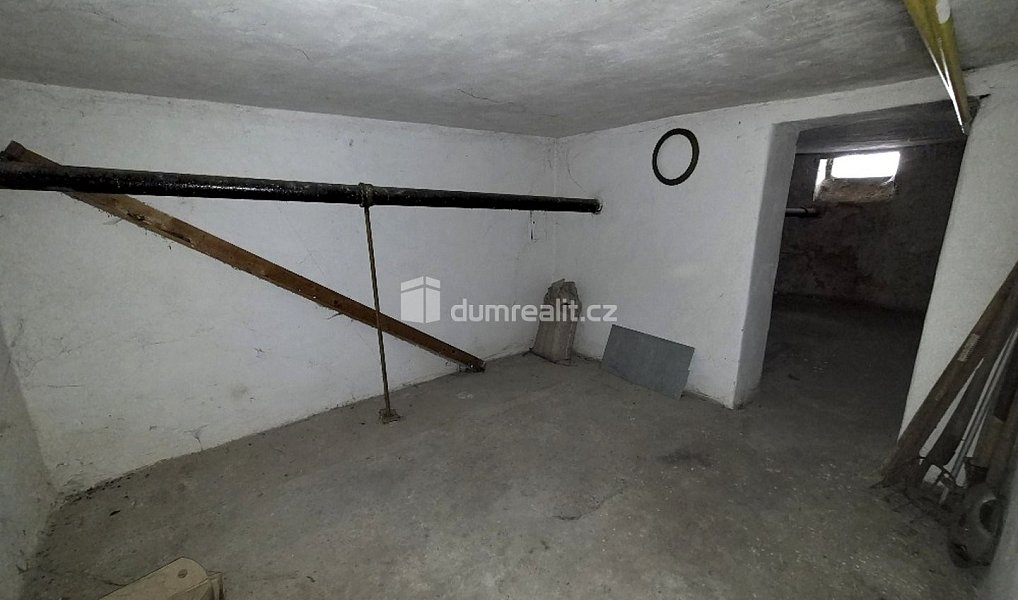 Prodej domu 200 m² s pozemkem 320 m², Plzeň – náhled fotky 9