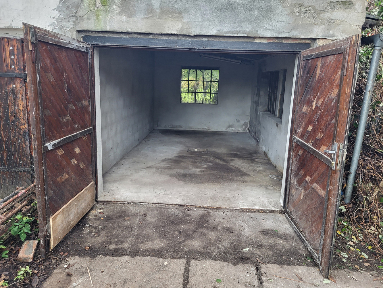 Pronájem garáže, 20 m2, P9-Kbely, ul. Mladějovská