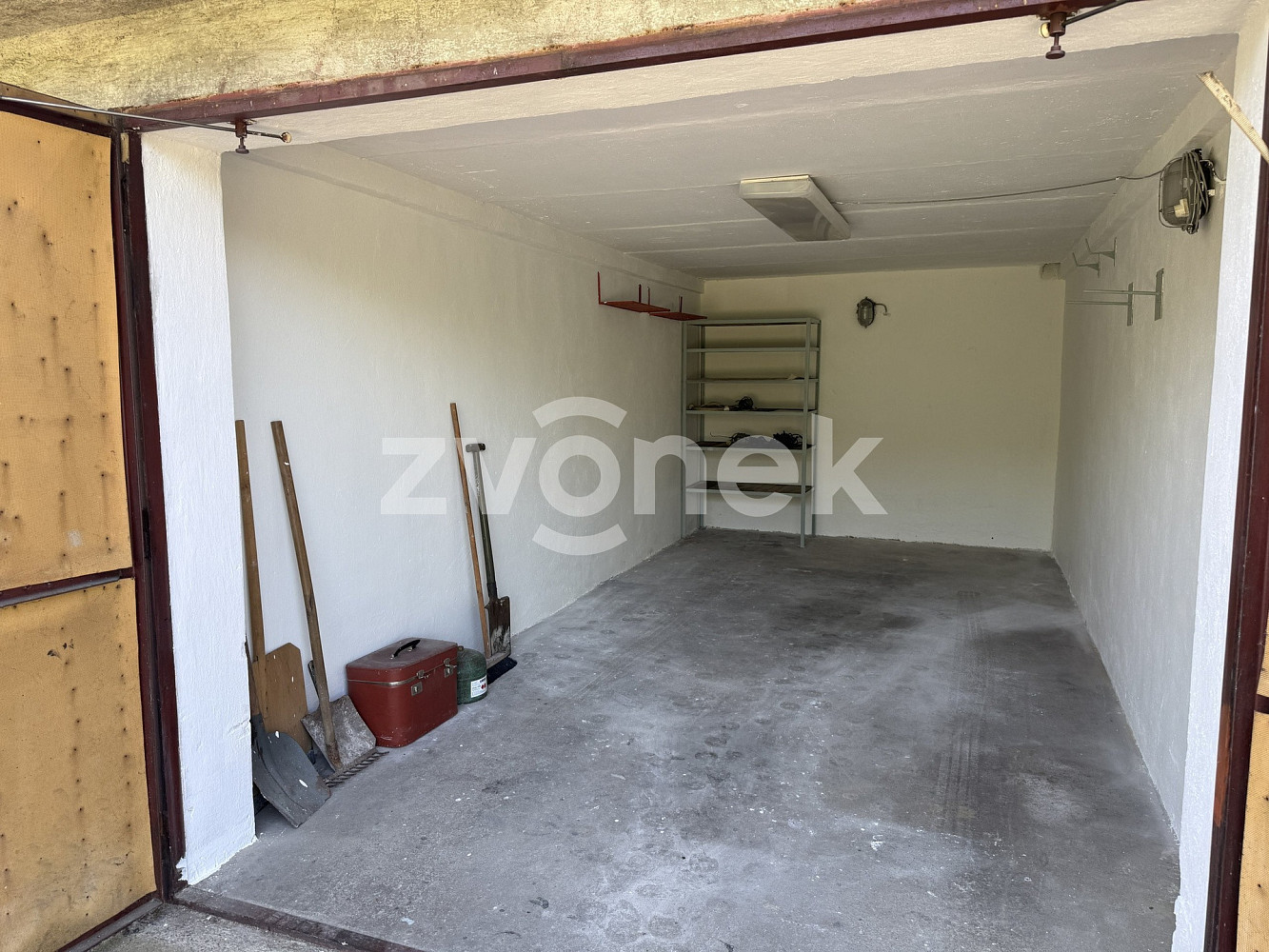 Pronájem garáže 22 m2, zlín — photo 3