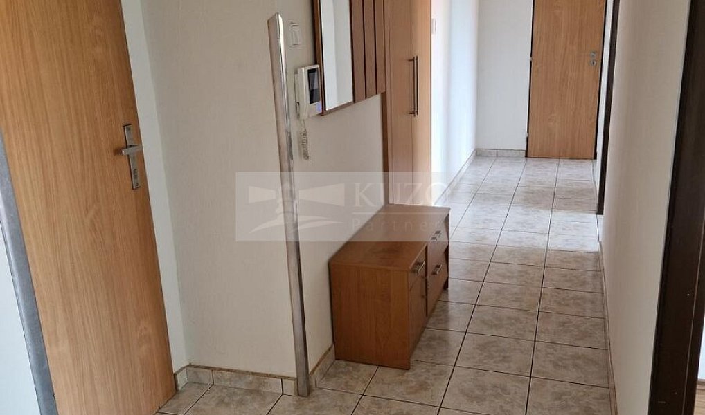 Prodej bytu 3+1 79 m², Znojmo – náhled fotky 3